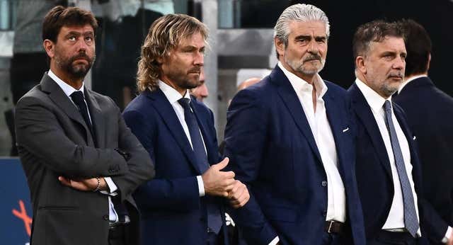 Terremoto en la Juventus: dimite toda la junta directiva, incluido Agnelli