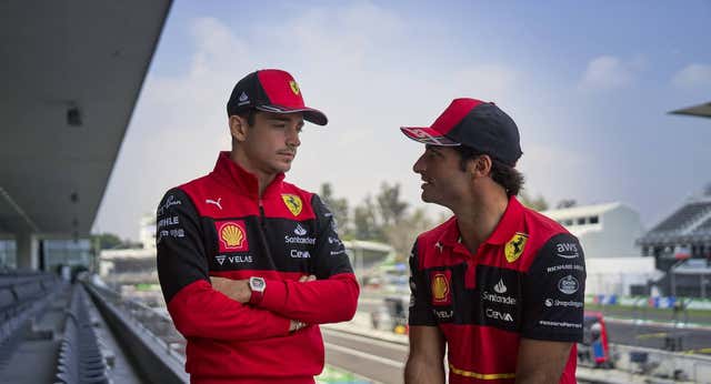 ¿Cambio de estatus en Ferrari? Así podría afectarle a Carlos Sainz la salida de Binotto
