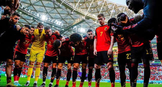 Courtois, Lukaku y Carrasco toman las riendas en Bélgica