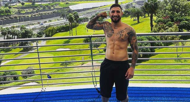 Samuel Carmona reinicia su historia: vuelve a una gran cita a última hora