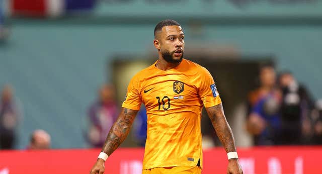 El Memphis de Países Bajos es muy bueno… pero en el Barça no se puede ver
