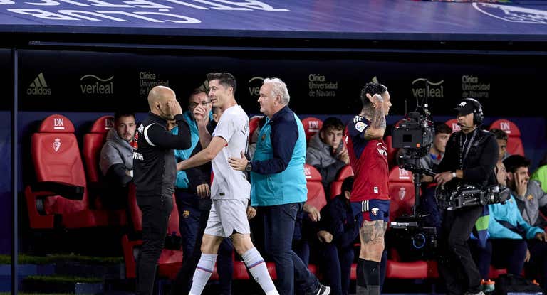 Lewandowski, tras ser expulsado.