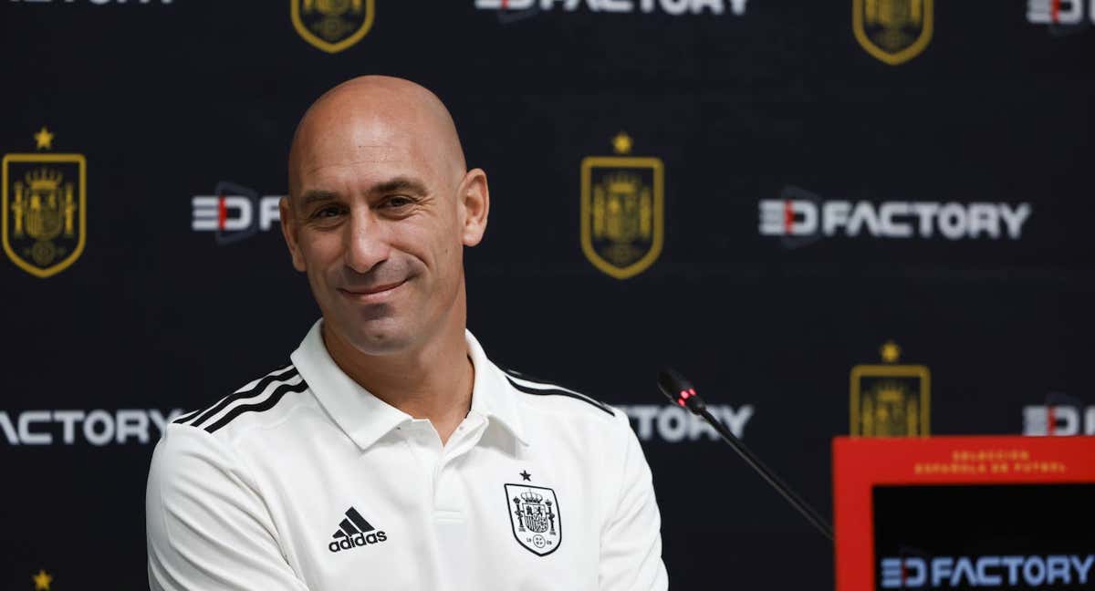 Rubiales, en una comparecencia con la Selección./EFE