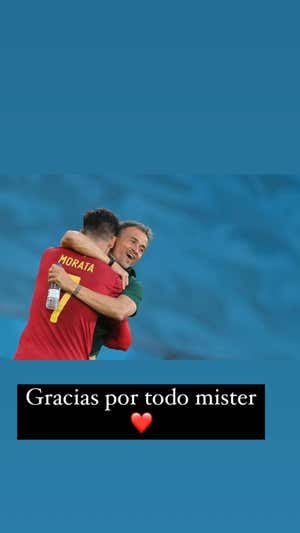 Álvaro Morata se despide en Instagram con una foto abrazando a Luis Enrique.  IG @alvaromorata