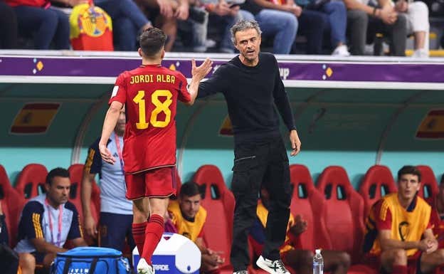 Imagen del perfil de Instagram de Jordi Alba con la que ha querido despedirse del técnico.  IG @jordialbaoficial
