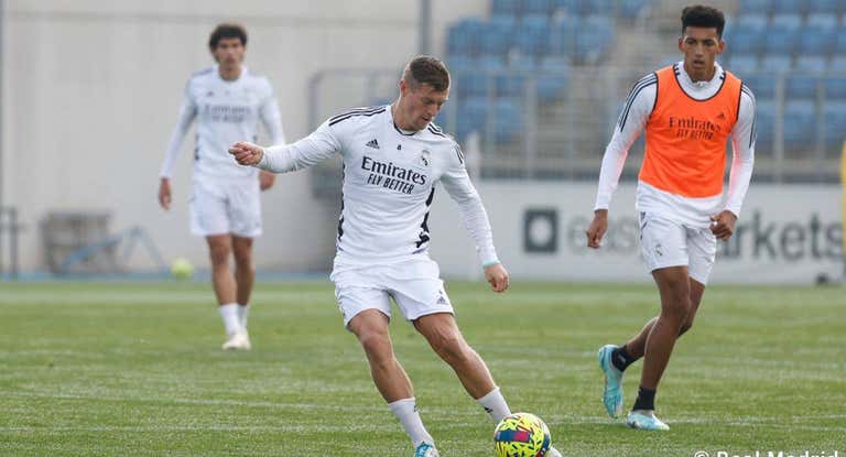 Toni Kroos durante un entrenamiento en Valdebebas