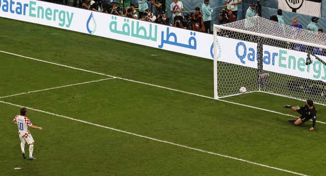 Lo que se cumplió y lo que no de una tanda de penaltis perfecta