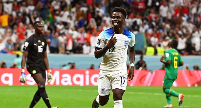 Los 516 días de Saka: fallo en la Euro, insultos racistas y estrella mundial