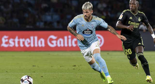 Carles Pérez y Óscar, futuro incierto en el Celta