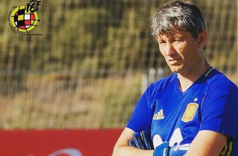 El debate de la portería vuelve a la Selección