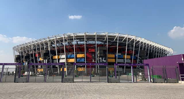 El desmontable estadio 974 sigue intacto y su futuro es una incógnita
