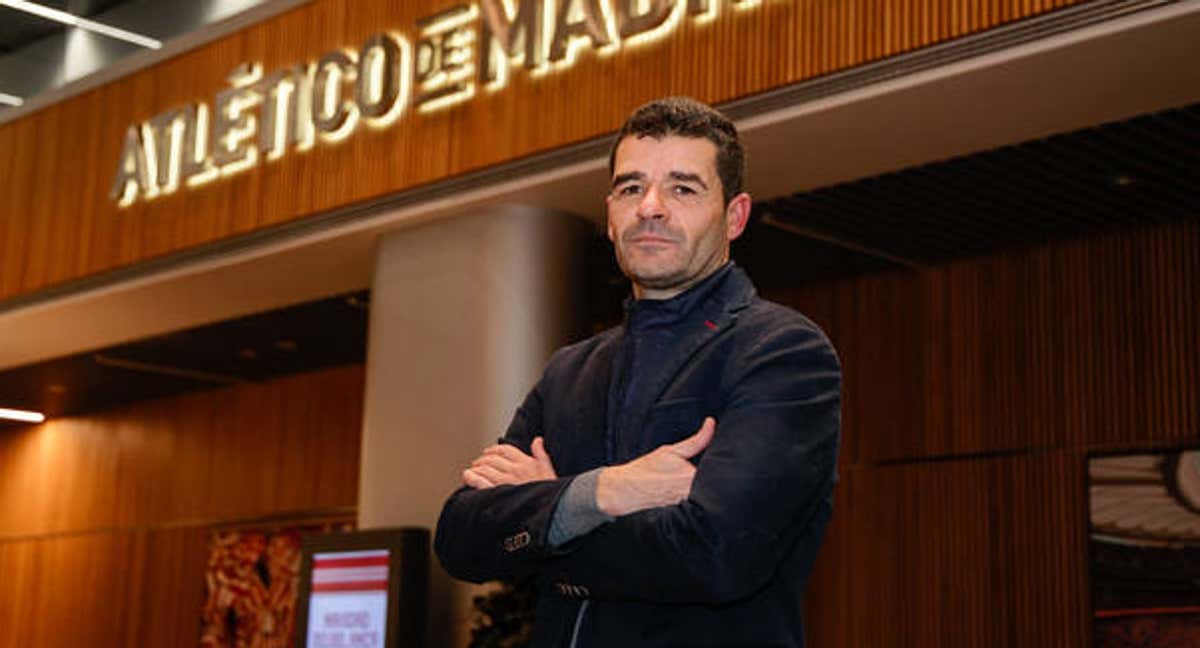 Manolo Cano, durante su presentación como nuevo entrenador del Atleti. /