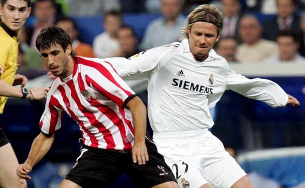 Tiko, junto a David Beckham en el Bernabéu en la temporada 2005-06. Archivo