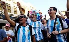 Los aficionados argentinos en Catar van… ¡con Francia!