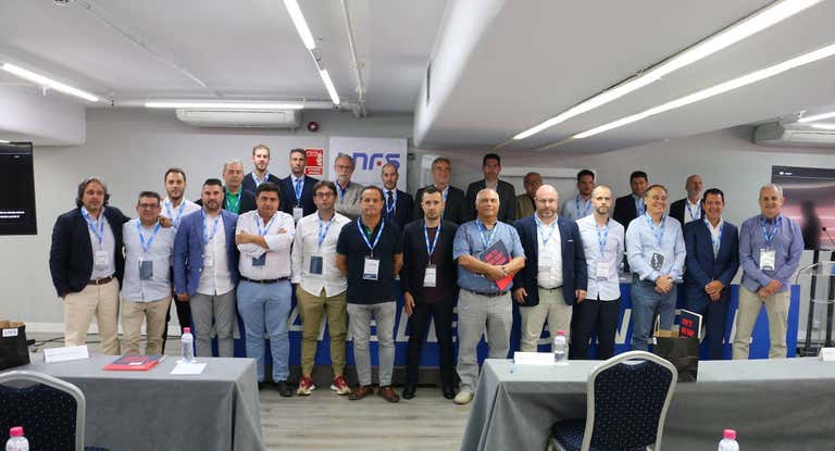 Foto de familia en la LNFS, tras su asamblea del pasado julio.