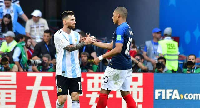 Argentina – Francia, final del Mundial: Diego, ¿estás ahí? Juegan Messi y Mbappé