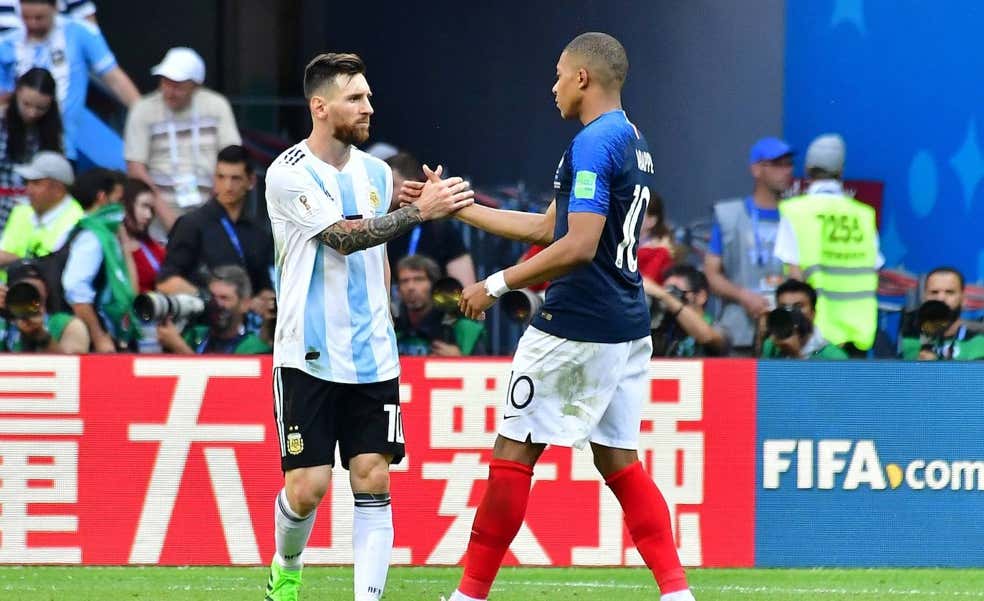 Argentina - Francia, final del Mundial: Diego, ¿estás ahí? Juegan Messi y Mbappé