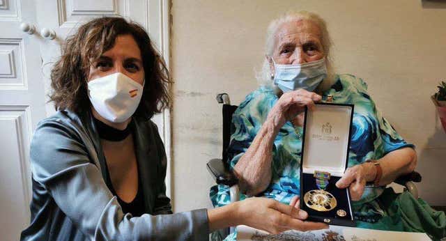 Fallece Encarna Hernández, pionera del baloncesto en España