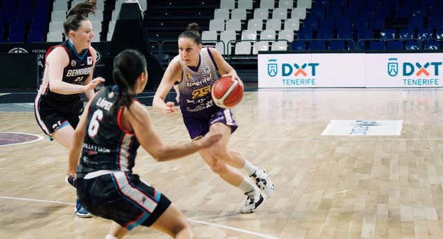 El CB Clarinos de Liga Femenina confirma impagos a la primera plantilla