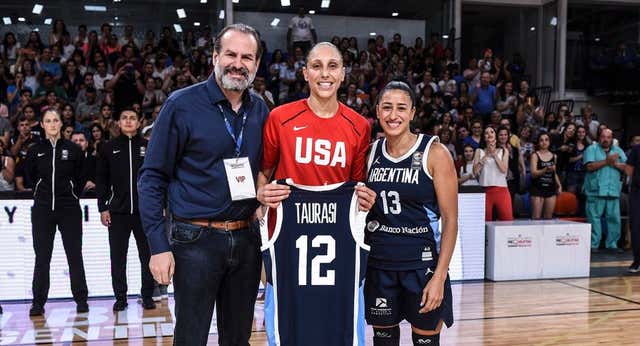Todo lo que esconde la celebración de Diana Taurasi tras el título de Argentina