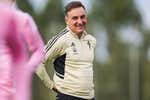 Carlos Carvalhal se abraza a la cantera del Celta