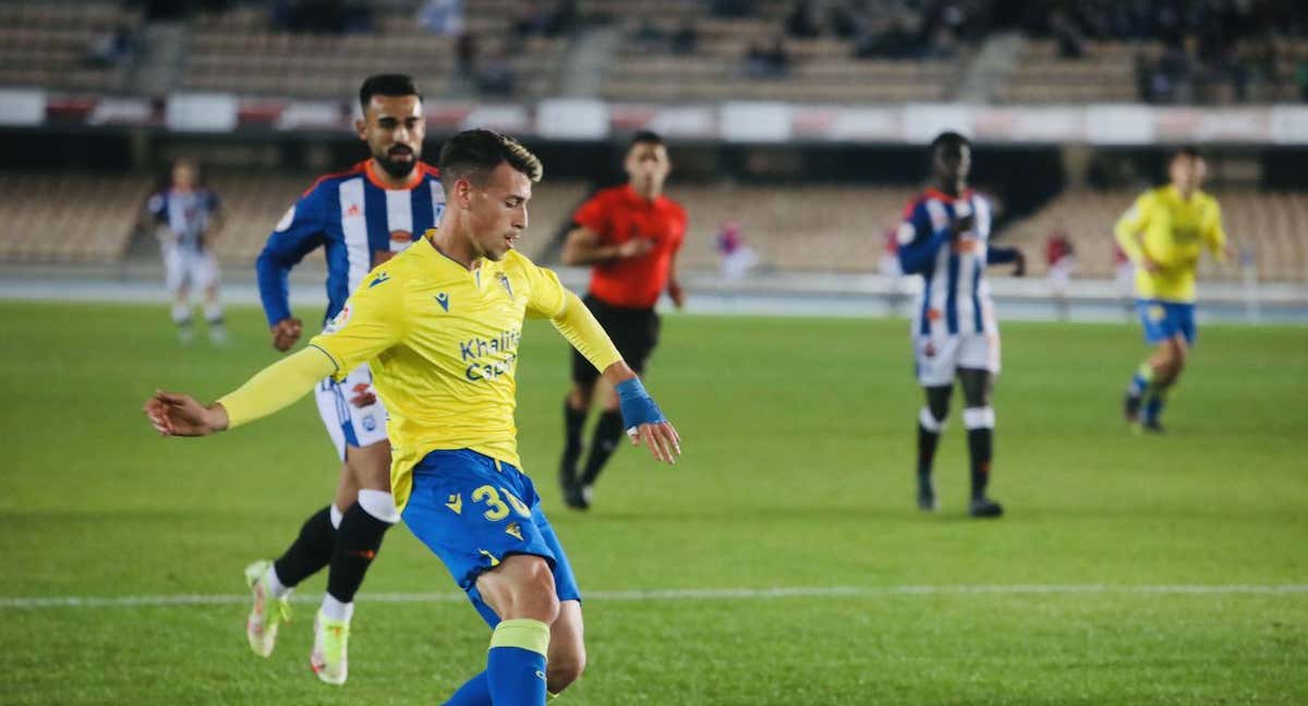 Antonio Blanco, con la camiseta del Cádiz./EFE