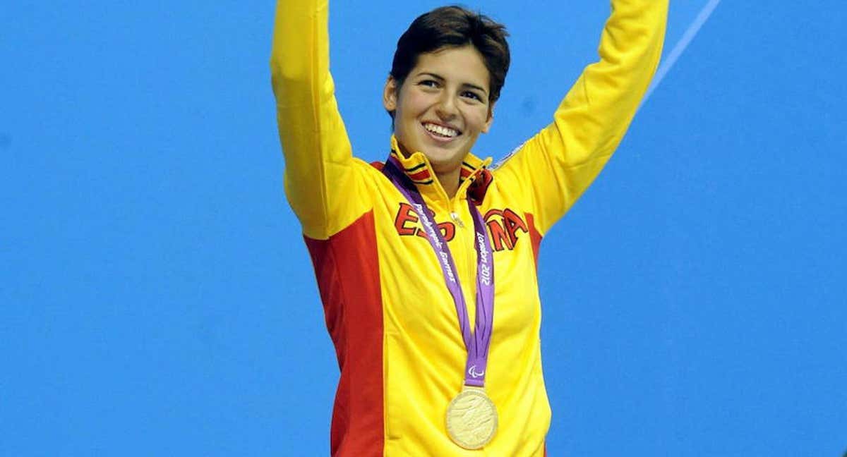 Michelle Alonso en el podio de los Juegos Olímpicos de Londres./Efe