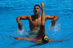 Los hombres también competirán en natación artística en París 2024