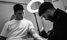 Carlos Alcaraz elige al tatuador de estrellas como LeBron, Durant o Canelo