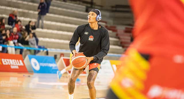 Brittney Sykes para competir por todo: así es el regalo navideño de Spar Girona