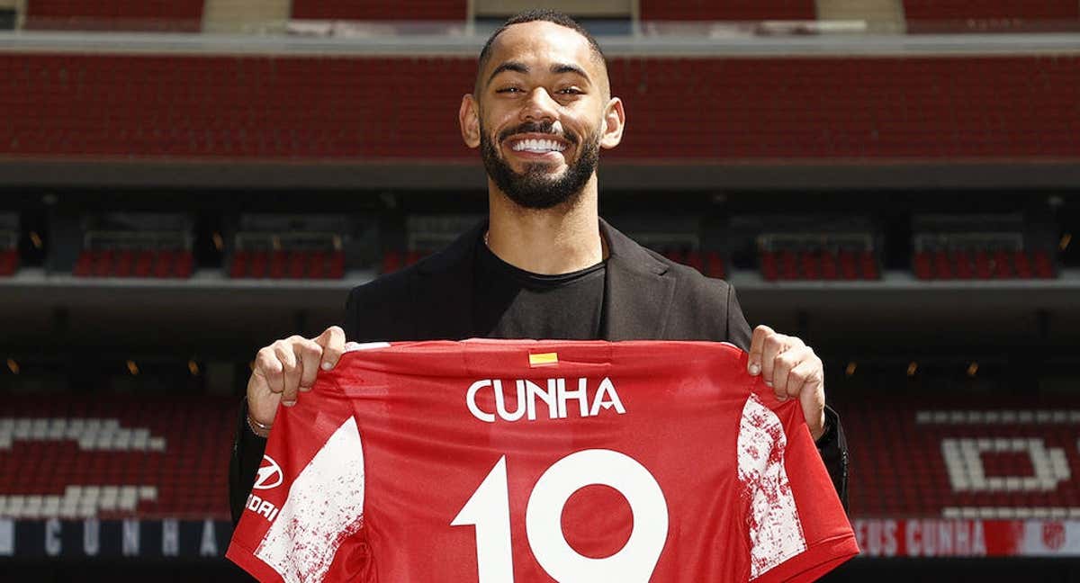 Cunha, en su presentación como jugador del Atlético.
