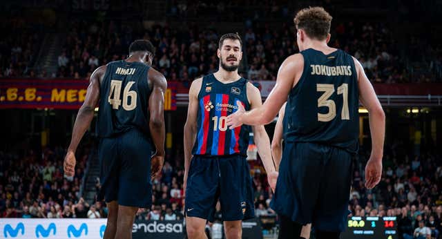 El Barça  tira de oficio y supera sin brillo al Casademont Zaragoza