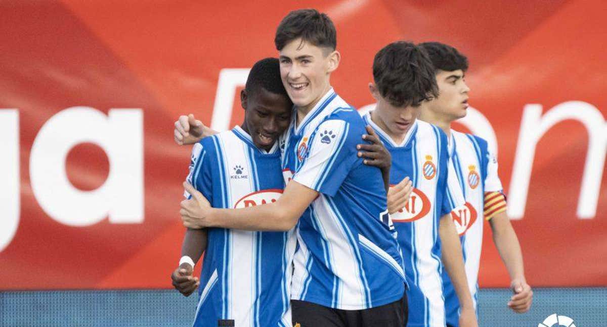 El Espanyol celebra uno de los goles del torneo.