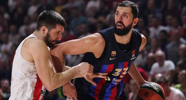 Mirotic se disfraza de héroe en Belgrado