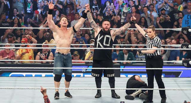 Día de regresos en WWE: John Cena lo hace con victoria y Charlotte Flair con un nuevo título