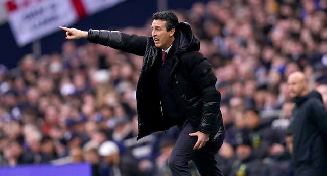 Emery cambia la cara al Aston Villa