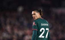 El Brentford pone a 'Raya' a Darwin Núñez