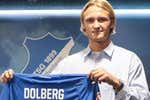 La salida de Dolberg, una ayuda extra para más fichajes