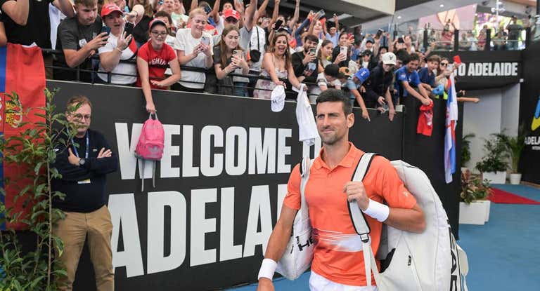 Novak Djokovic en su vuelta a Australia tras la sanción impuesta la pasada temporada.