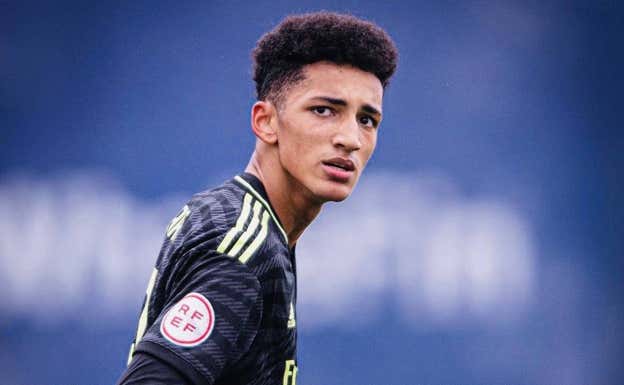 Álvaro Rodríguez, con el Real Madrid Castilla.