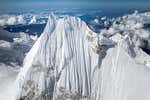 Alex Txikon, el primer ser humano en ascender el Manaslu en invierno y sin oxígeno