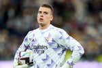 El Ajax tenía como prioridad a Lunin... y no es el único