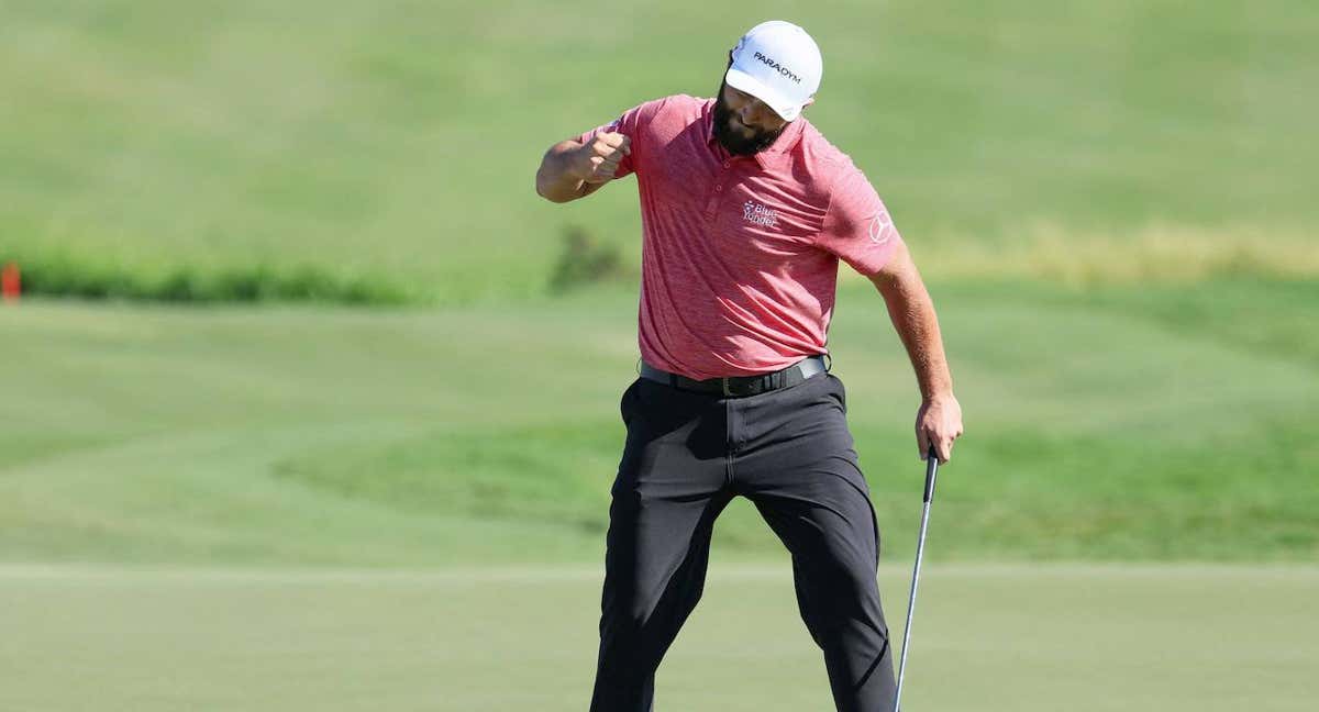 Jon Rahm celebra un birdie en el Tournament of Champions. /AFP