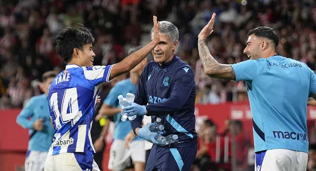 Kubo, ‘árbitro’ en los entrenos y ‘personajazo’ en el vestuario: «Tiene mil comentarios de chorradas»