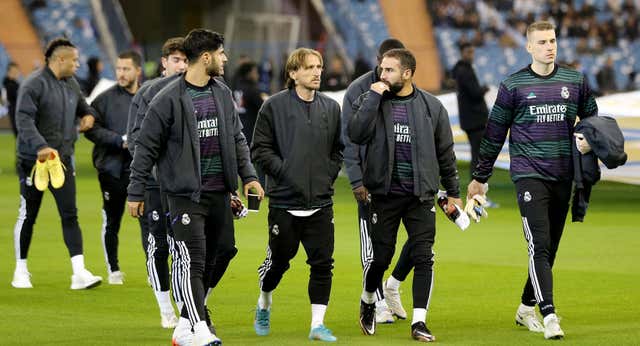 Horas extra en Arabia para los fisios del Real Madrid