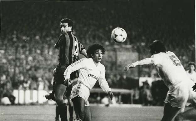 Hugo Sánchez, ante el Inter, en la remontada de 1986.