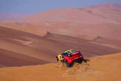 Loeb se coloca a una victoria de dejar huella en el Dakar... y sin ganarlo