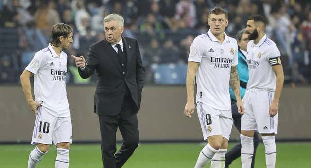 El calendario amenaza al Real Madrid: cuatro títulos en juego en el peor momento