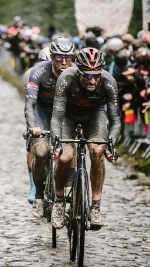 Gianni Moscon estuvo a punto de ganar la Paris-Roubaix de 2021: una caída y un pinchazo cuando era cabeza de carrera en solitario frustraron su empresa.  ASO / PAULINE BALLET