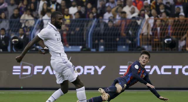 Rüdiger cada vez hace menos gracia